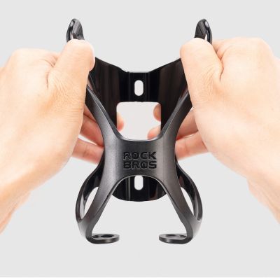 4. Uchwyt na bidon Rockbros LK24-H018 koszyk plastikowy - czarny