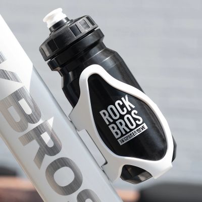 4. Uchwyt na bidon Rockbros LK24-H018 koszyk plastikowy - biały