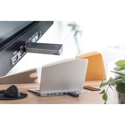 17. Przedłużacz/Extender HDMI prezentacyjny, bezprzewodowy 50m 1080p 60Hz 5GHz (zestaw)