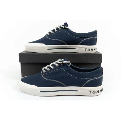 10. Tommy Hilfiger buty sportowe męskie trampki modne wygodne granatowe