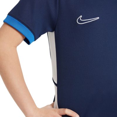 10. Koszulka Nike Dri-Fit Academy 25 SS Jr FZ9758 410