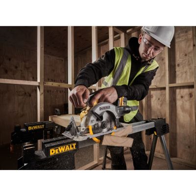 6. DEWALT.PILARKA TARCZ. 18V 165mm DCS565N