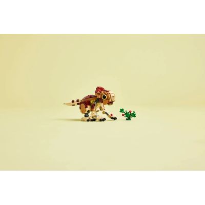 10. LEGO Jurassic World 76970 Mały dinozaur Dolores: aquilops