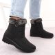 3. Śniegowce damskie z futerkiem czarne Vinceza 86231
