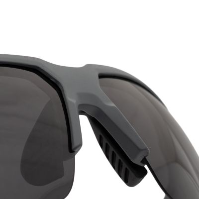 4. Okulary ELTA