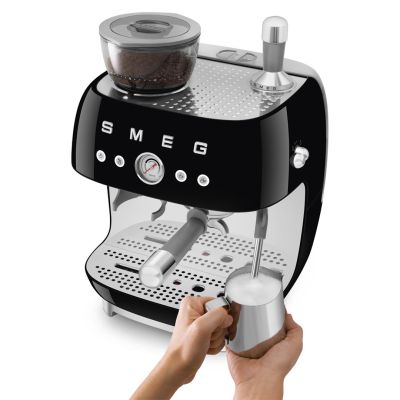 8. Smeg EGF03BLEU ekspres do kawy Ręczny Ekspres do espresso 2,4 l