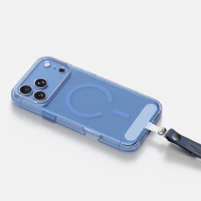 8. Etui AMAZINGTHING Minimal Mag Lens Case na iPhone 18 Pro z osłoną aparatu i mocowaniem na smycz kompatybilne z MagSafe - niebieskie