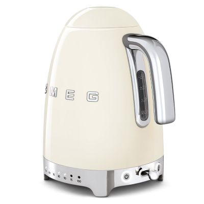 51. Czajnik elektryczny SMEG KLF04CREU kremowy