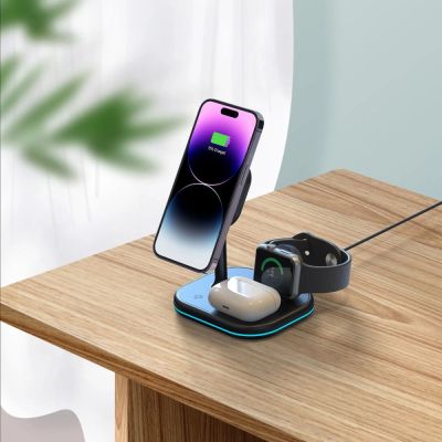 7. Ładowarka Tech-Protect QI15W-A27 indukcyjna 3w1 ze stojakiem z MagSafe na smartfon / Apple Watch / AirPods - czarna