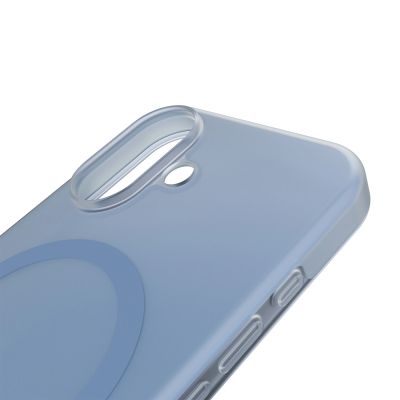8. Etui silikonowe Puro Daylight kompatybilne z Magsafe na iPhone 17 - półprzezroczyste niebieskie
