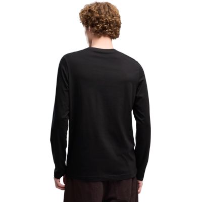 4. Koszulka męska Puma ESS No. 1 Logo Longsleeve Tee czarna 682546 01