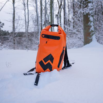 40. Plecak wodoodporny Alpinus Kayak 28 ZN43399