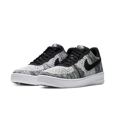 4. Buty Nike Air Force 1 Flyknit 2.0 AV3042-001