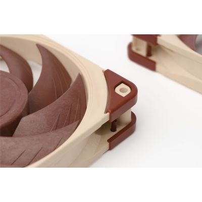 7. Wentylator NOCTUA NF-A12x25 LS-PWM Sterrox