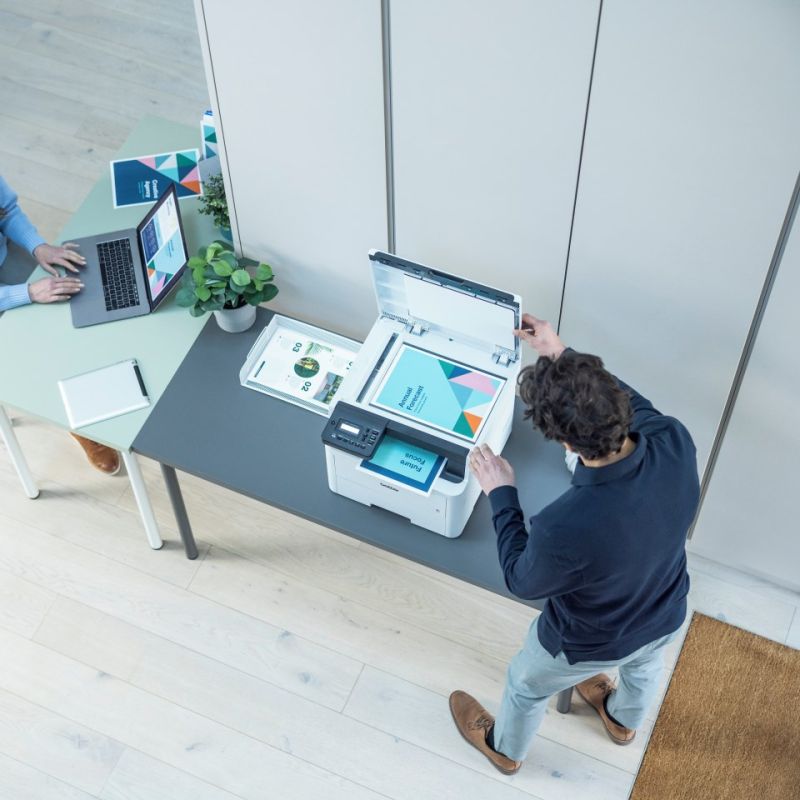 2. Drukarka LED Brother DCPL3520CDWRE1 A4, 2400 x 600 DPI, 18 stron/min, Wi-Fi