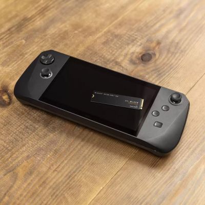 4. SSD WD Black SN7100 4TB WDS400T4X0E