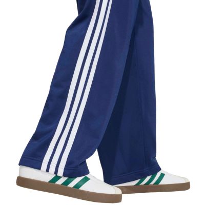 5. Spodnie dla dzieci adidas Essentials Cimacool granatowe KS2447