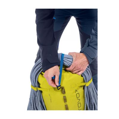 5. ORTOVOX TRAD 30 DRY 30 l Żółty