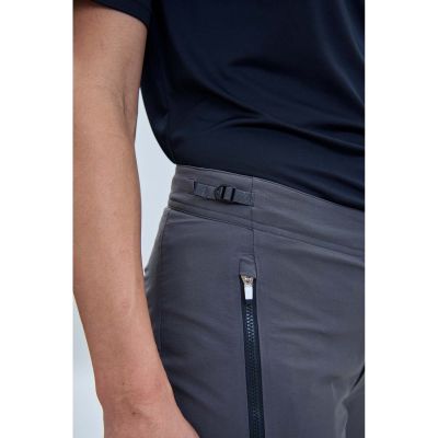5. Spodenki rowerowe POC W's Essential Enduro Shorts szary