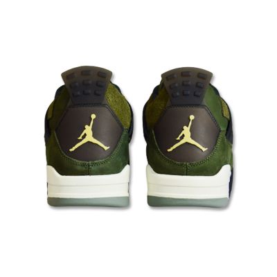 4. Buty Air Jordan 4 Retro SE Craft  - FB9927-200