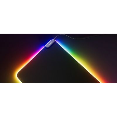 4. HYTE CNVS Podkładka dla graczy Czarny