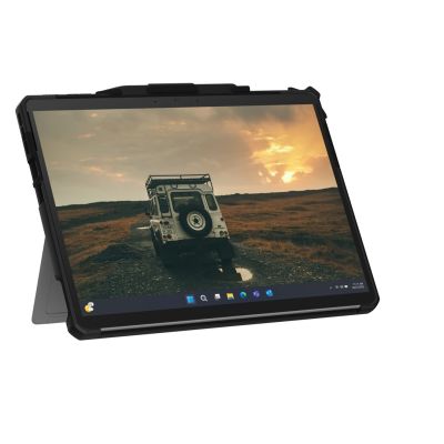 5. Urban Armor Gear 324014114040 etui na tablet 33 cm (13") Folio Czarny, Przezroczysty