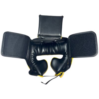16. Kask bokserski skórzany KSS-4B-WIN
