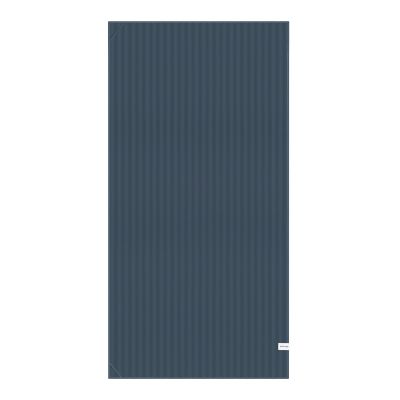 3. Ręcznik szybkoschnący z praktycznymi magnesami Spokey MAGNET