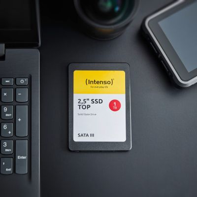 6. Dysk INTENSO Top 3812440 (256 GB ; 2.5"; SATA III)