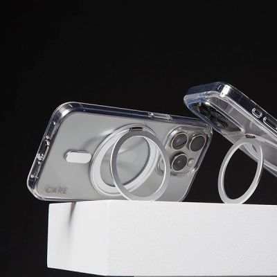 4. Etui CARE by PanzerGlass Feature Kickstand Case z MagSafe na iPhone 16 - srebrne
