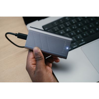 4. Verbatim TurboMetal SSD USB4 2TB USB Type-C USB4 Gen 2x2 Srebrny