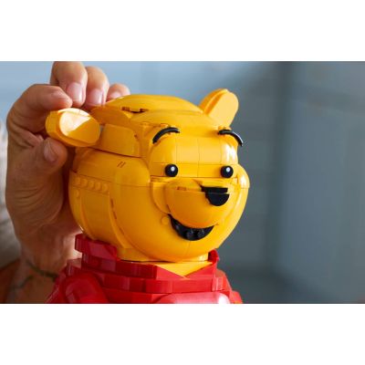 24. LEGO Disney 43300 - Kubuś Puchatek