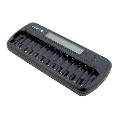 7. Ładowarka everActive NC-1200 (Brak danych)