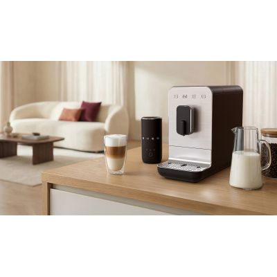 27. Smeg BCC11BLMEU ekspres do kawy Pełna automatyka Ekspres do espresso 1,4 l