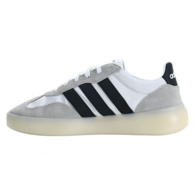 2. Buty adidas Barreda Decode JI2315
