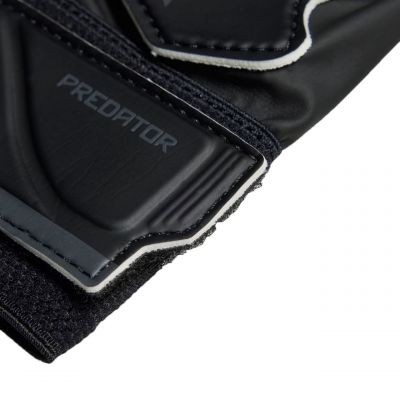 2. Rękawice bramkarskie adidas Predator Training Jr IW6281