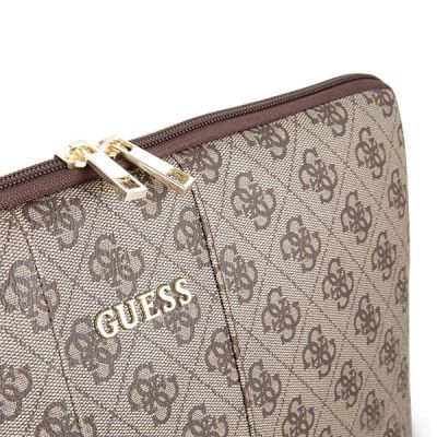 4. Pokrowiec Guess Uptown na laptopa 13" - brązowy
