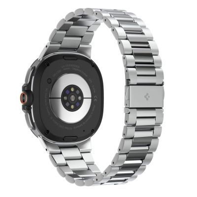 6. Pasek Spigen Modern Fit Band na Samsung Galaxy Watch 40 / 44 / 46 mm - srebrny