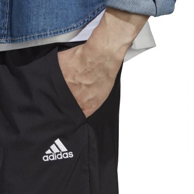 6. Spodenki adidas Aeroready Essentials Chelsea Small Logo M IC9392