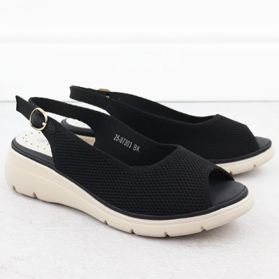 2. Sandały damskie na koturnie tekstylne czarne Vinceza 97303