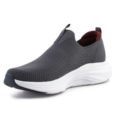 8. Buty Skechers Vapor Foam-Covert M 232629-CCRD