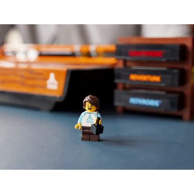 7. LEGO ICONS 10306 ATARI 2600