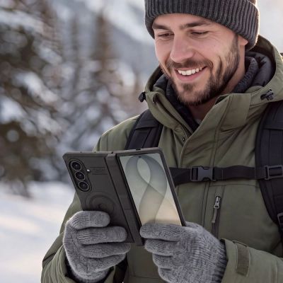 9. Etui Tech-Protect Kevlar Pro na Samsung Galaxy Z Fold 8 Ultra - czarne