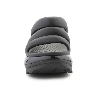 4. Klapki Crocs Mega Crush Triple Strap 209842-001 