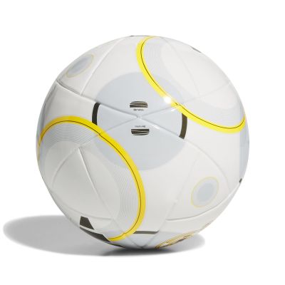 2. Piłka adidas Real Madryt Mini Home JN7358