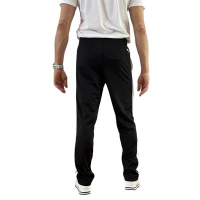 15. Spodnie Puma Contrast M 831288 01