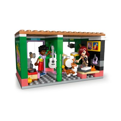 6. LEGO FRIENDS 42653 MUSIC STORE & APLEGO ARTMENT