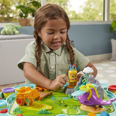 15. Play-Doh 2-in-1 Creatief Starters Station