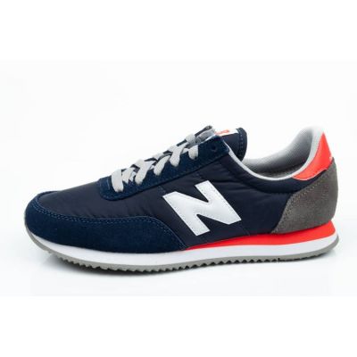 2. Buty New Balance Ul720Ua