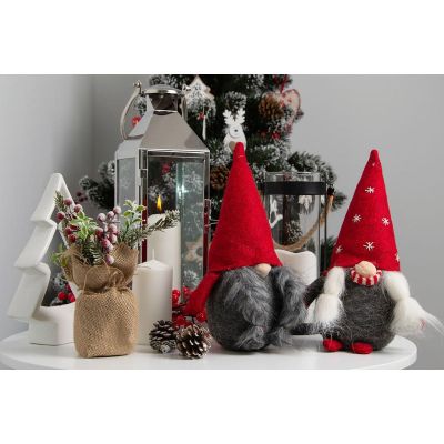 19. SKRZAT KRASNAL GNOM ŚWIĄTECZNY 14x12x30CM